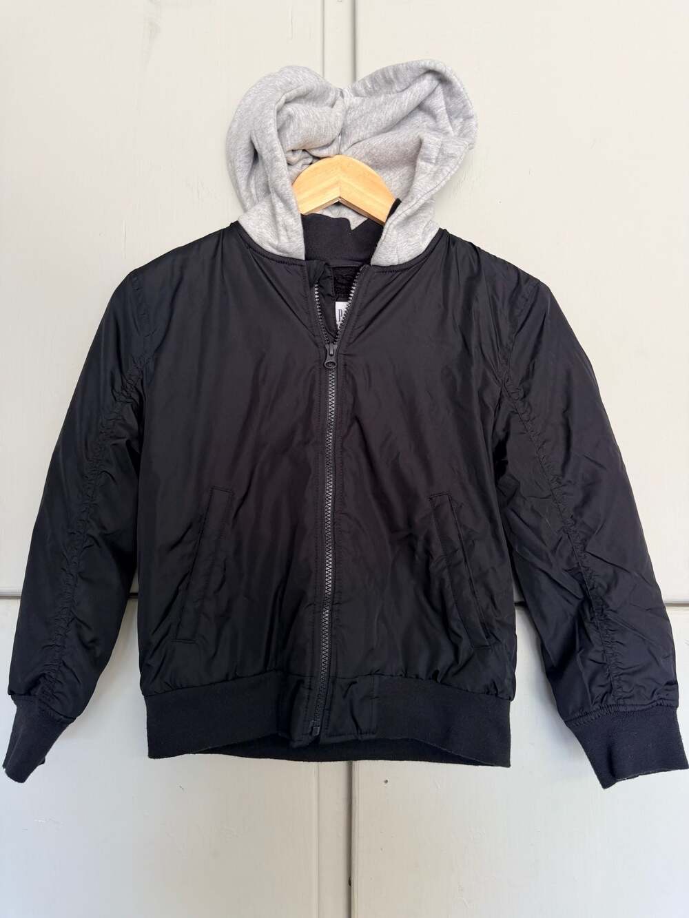 Gap Kids Black Sherpa Lined Bomber Jacket With Grey Hood Size M 8-9